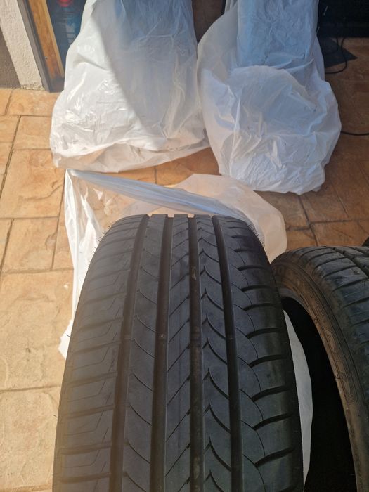 Ca NOI !!! 255 40 18 GoodYear Runflat vara rsc rft anvelope cauciucuri