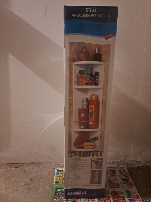 Vând colțar pentru baie ,nou