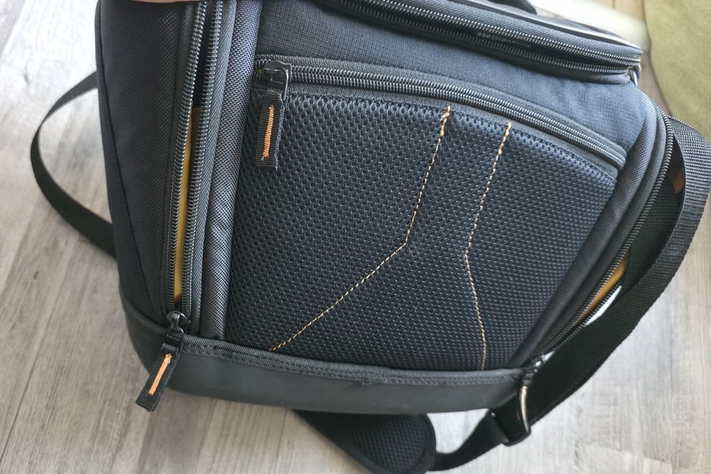 Чанта за фотоапарат Case Logic SLRC - 203