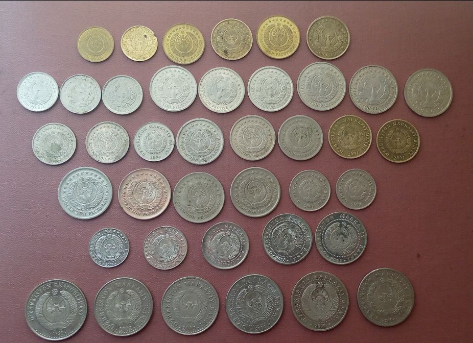 Комплект монеты Узбекистана
