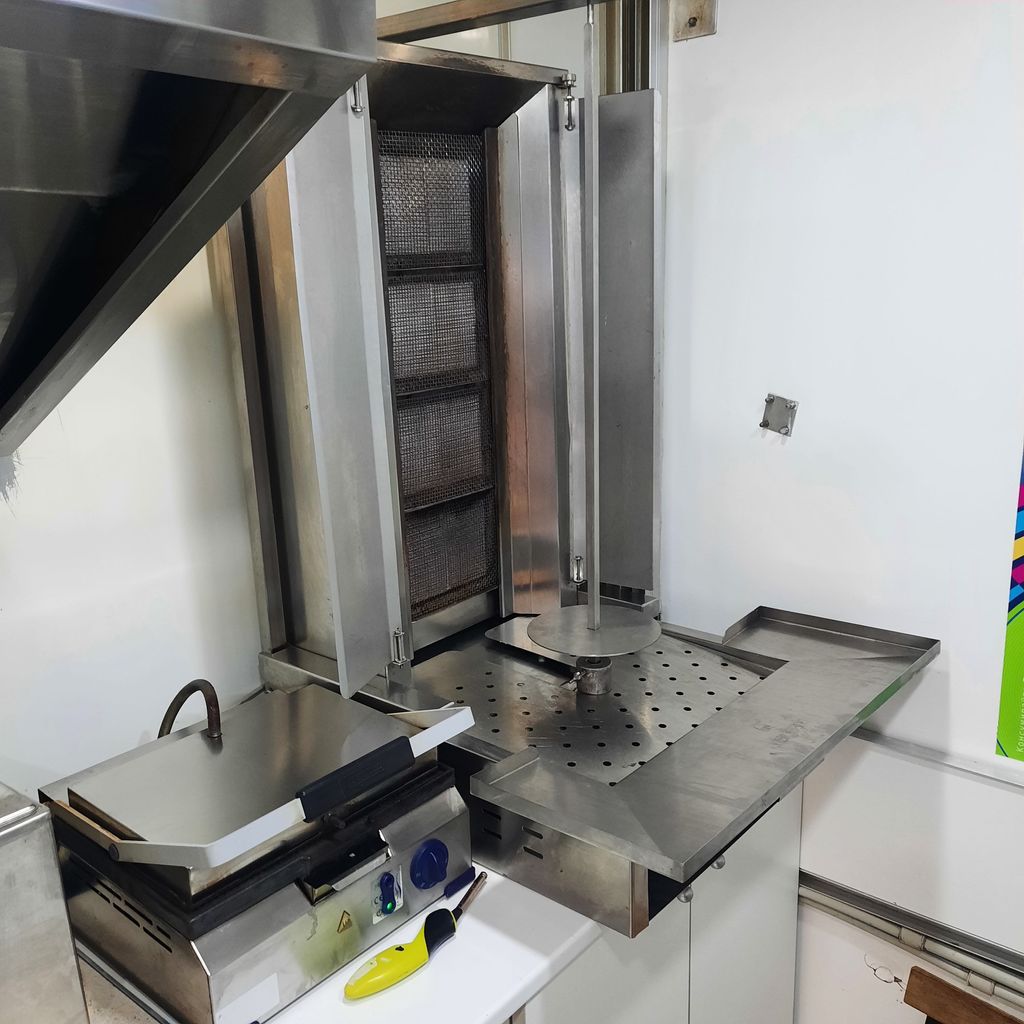 Продава се Заведение в Разград, Център - 36 кв.м за 523 €/кв.м - Снимка #3