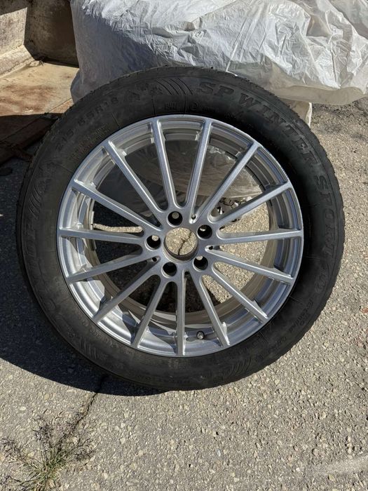 Джанти Mercedes-Benz R18