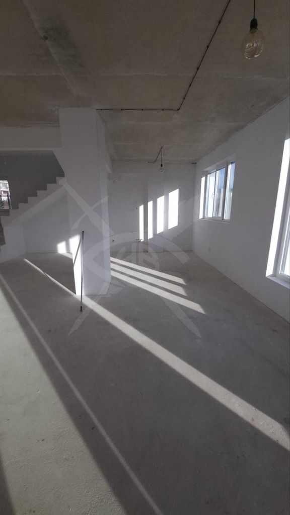 Продава се Къща в Варна, Виница - 204 кв.м за 2032 €/кв.м - Снимка #8