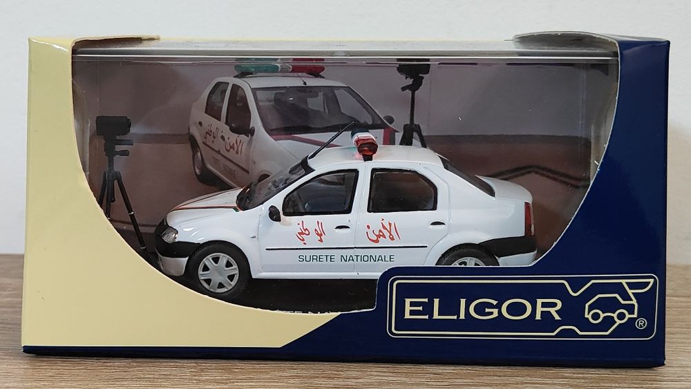 Macheta Dacia Logan Poliție 1/43