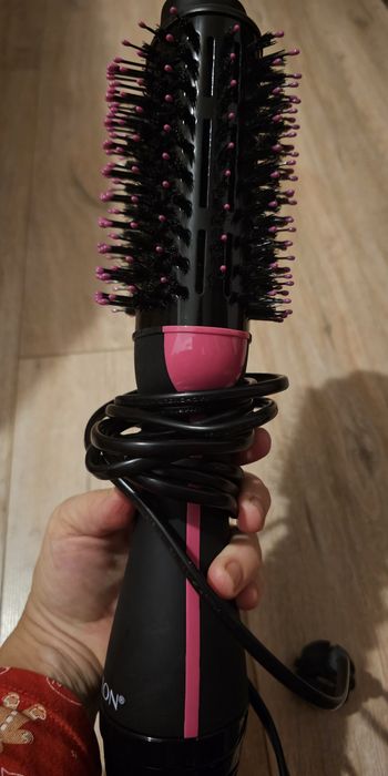 Perie electrica Revlon