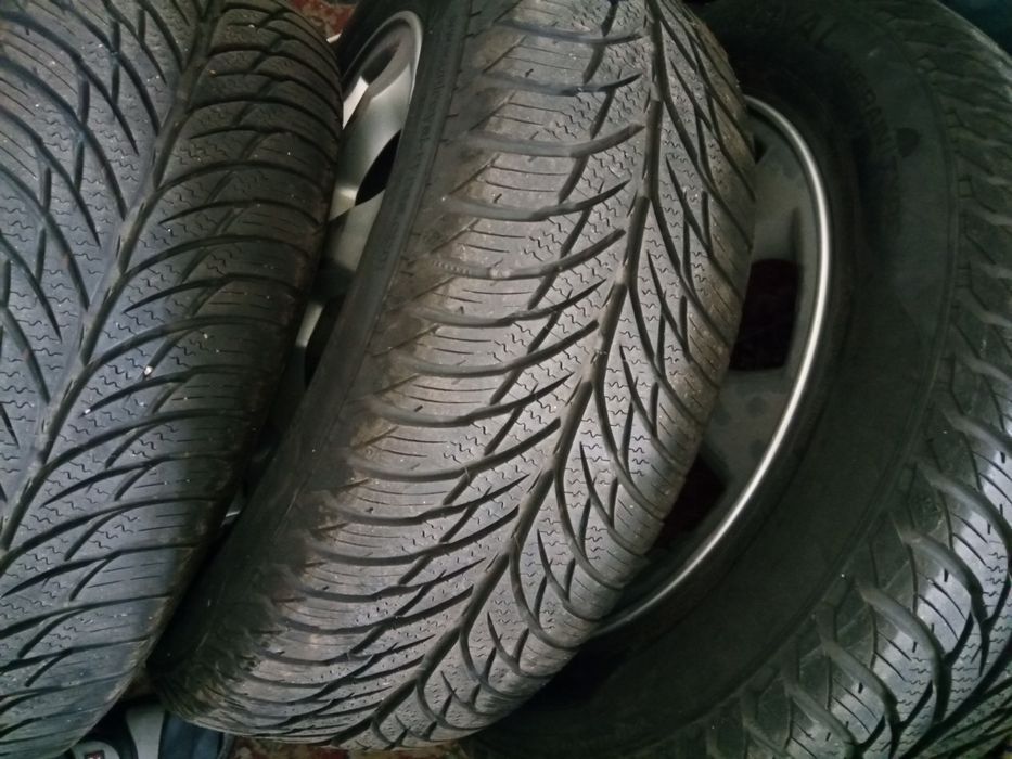 4 Roti aliaj Opel cu anvelope allseason 195/60 R15 Uniroyal