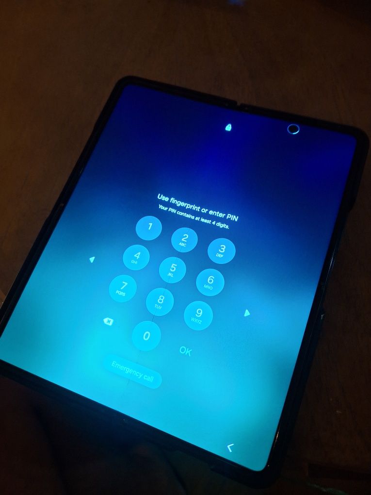 Samsung Z Fold 3