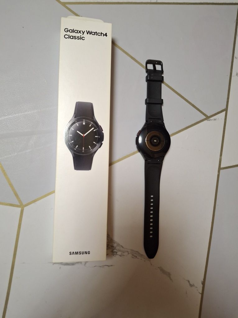 Samsung Galaxy Watch 4 Classic