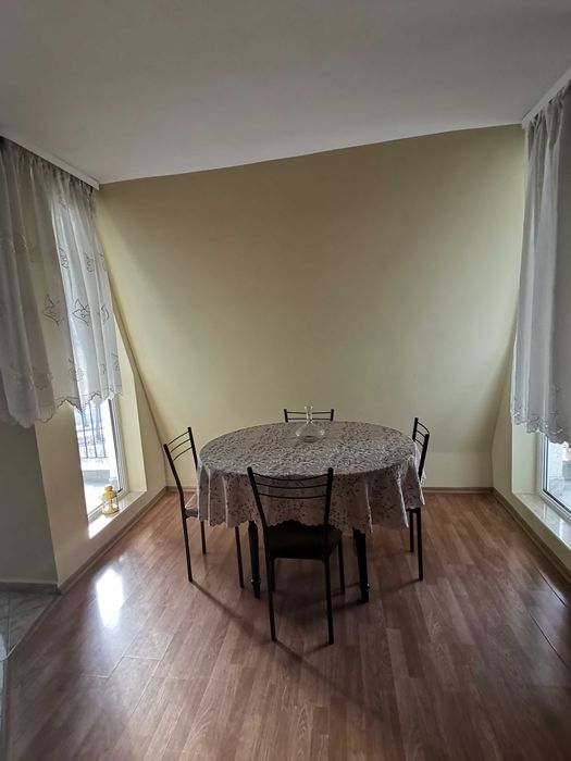 Дава се под наем Двустаен апартамент в Бургас, Лазур - 80 кв.м за 357 € - Снимка #4