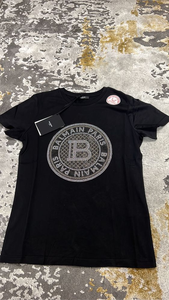 Tricou Balmain colecția noua-Material bumbac! Marimi : Xs S M L