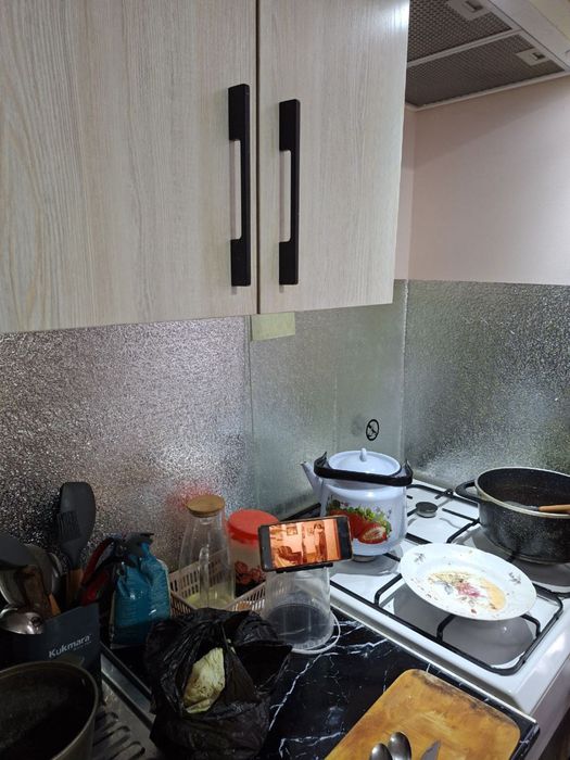 Срочно продаеться в чирчике 3 микрарайоне