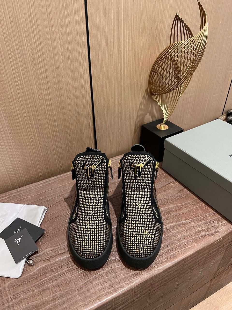 Giuseppe Zanotti