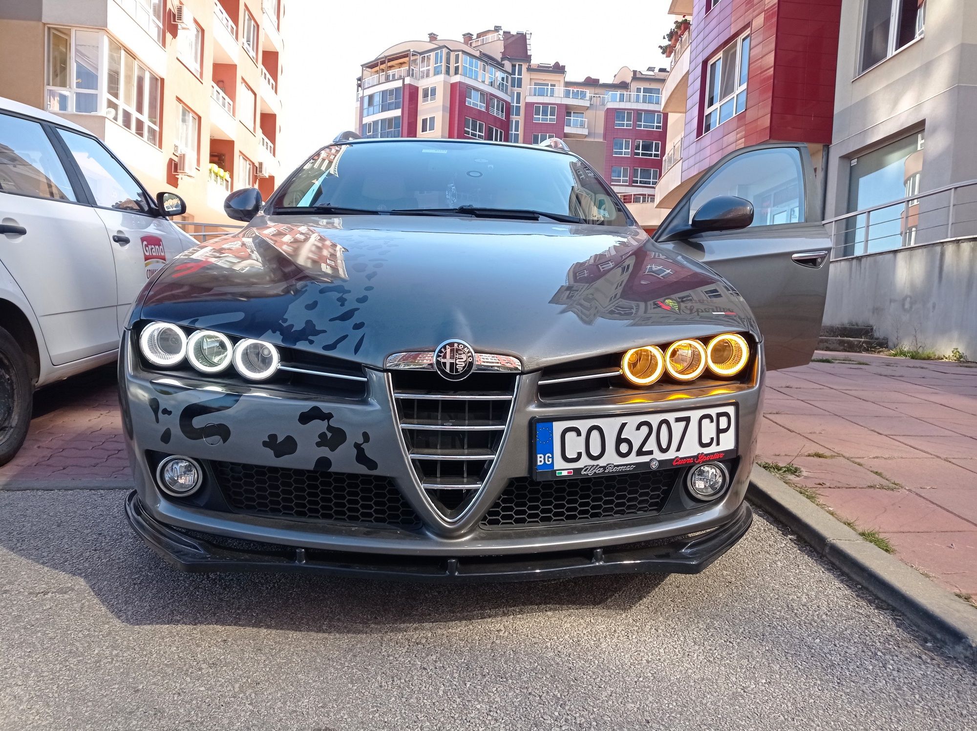 Монтаж Angel Eyes/Bi-Led/Смяна/Полиране/рефлектори лупи/Alfa Romeo 159