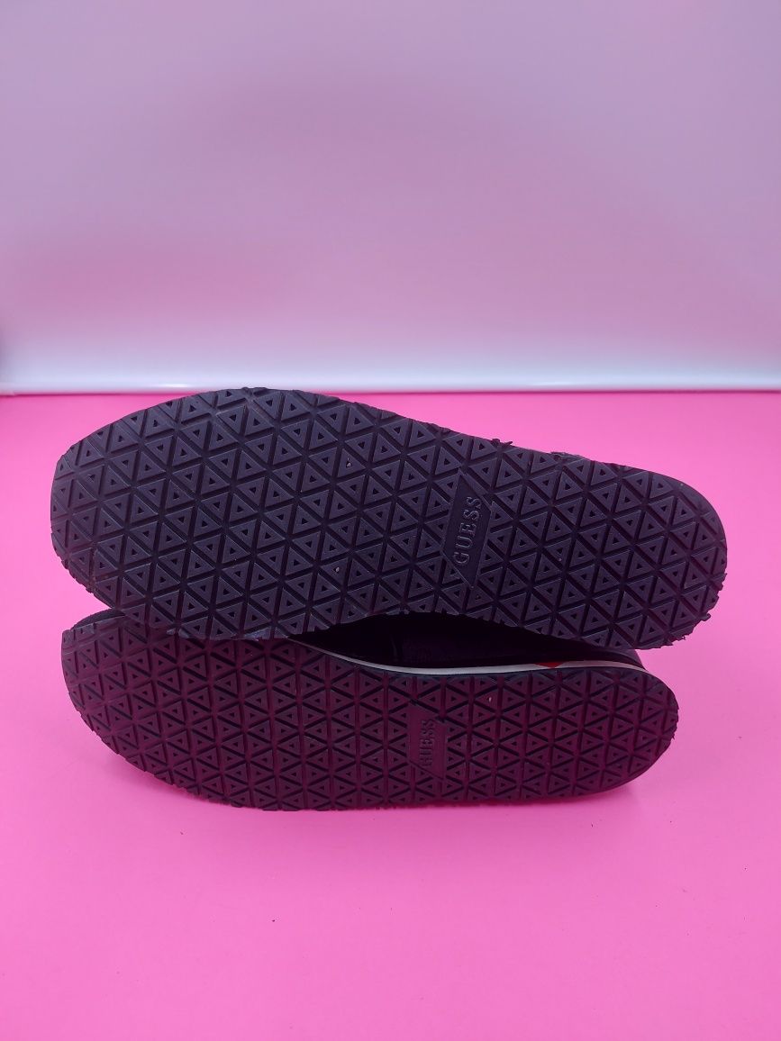 Guess номер 45 Оригинални мъжки сникърси