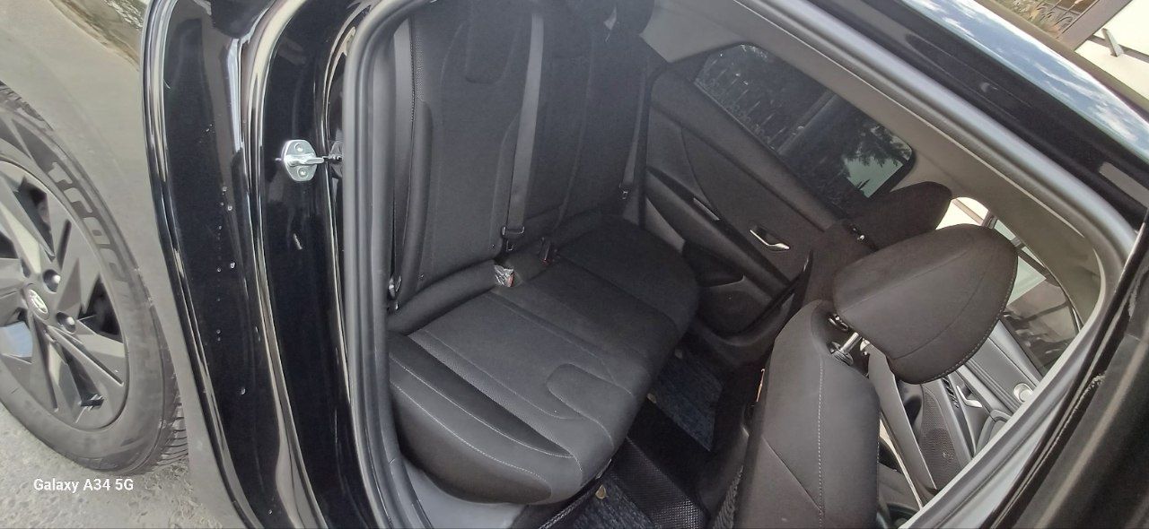 Hyundai Elantra 2021