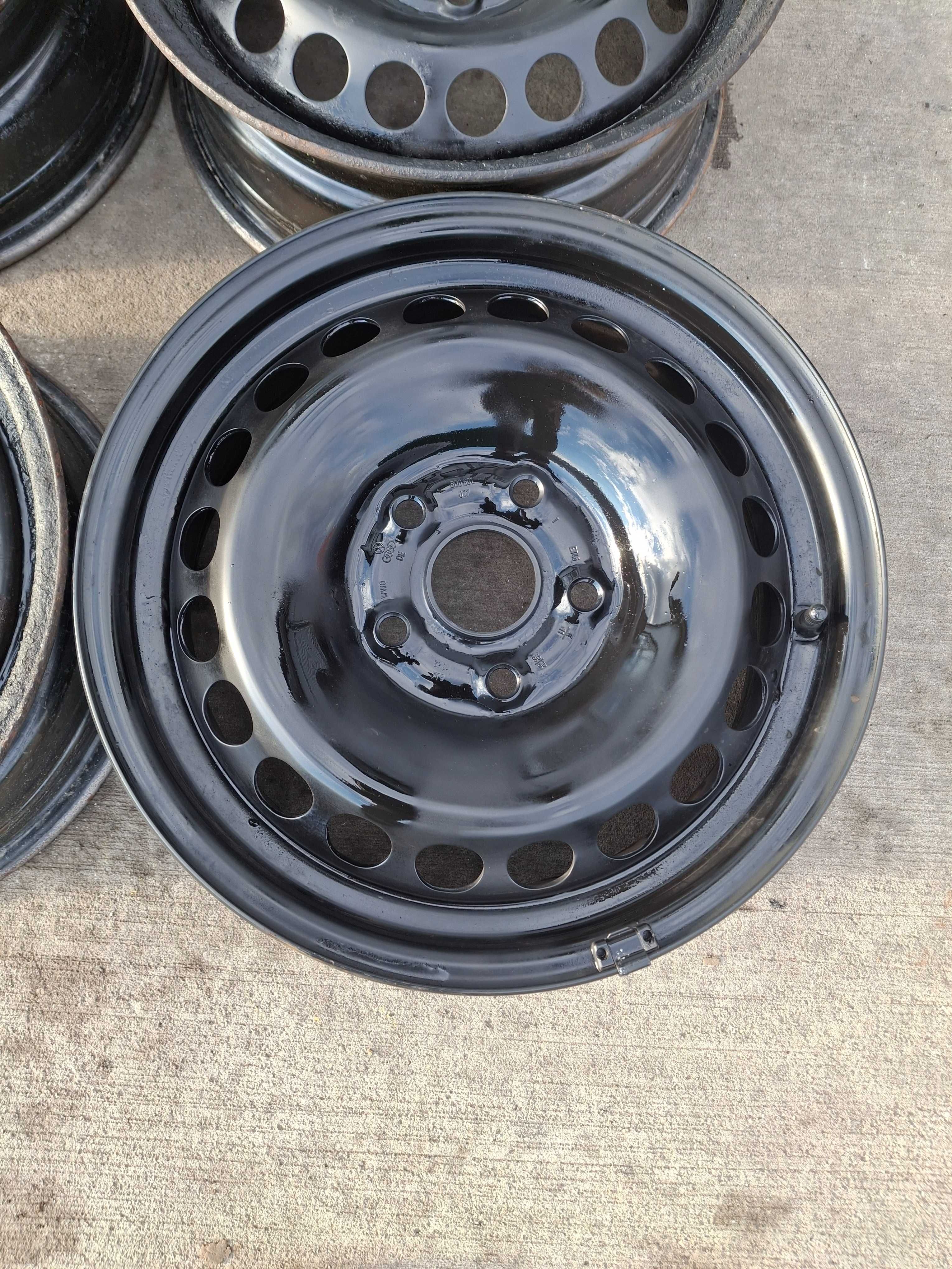 4бр. железни джанти 15 цола 5x100 за VW, Audi