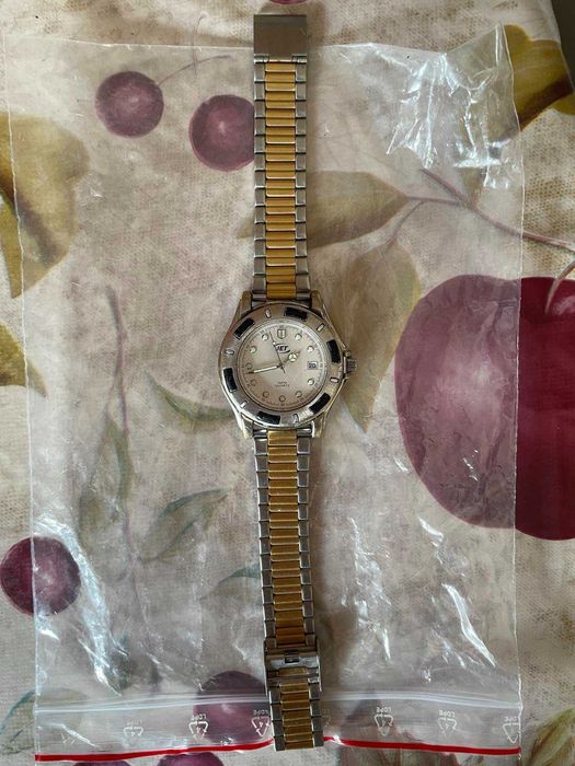 Часовник на шведската марка JET