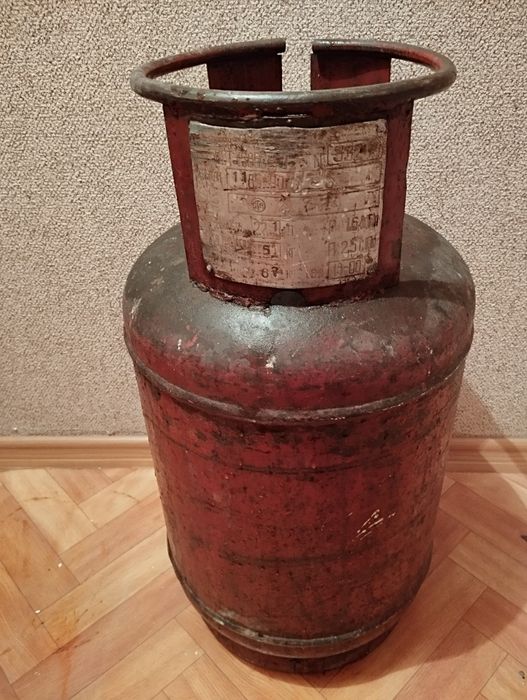 Продам газовый баллон, 27 л. Б/У