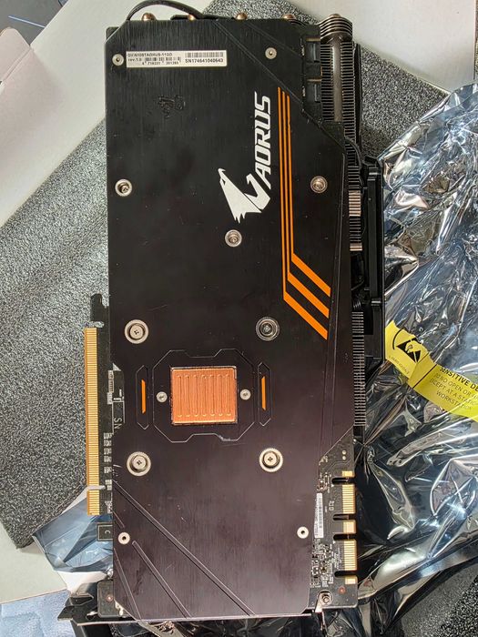 Placa video GIGABYTE AORUS GeForce GTX 1080 Ti 11GB DDR5X 352-bit