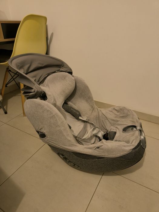 Vând Cybex Sirona T -Size plus