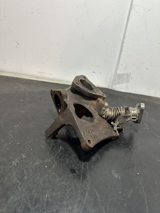 Galerie evacuare Audi A6 C6 2.7 TDI V6 BPP BSG 059131799L