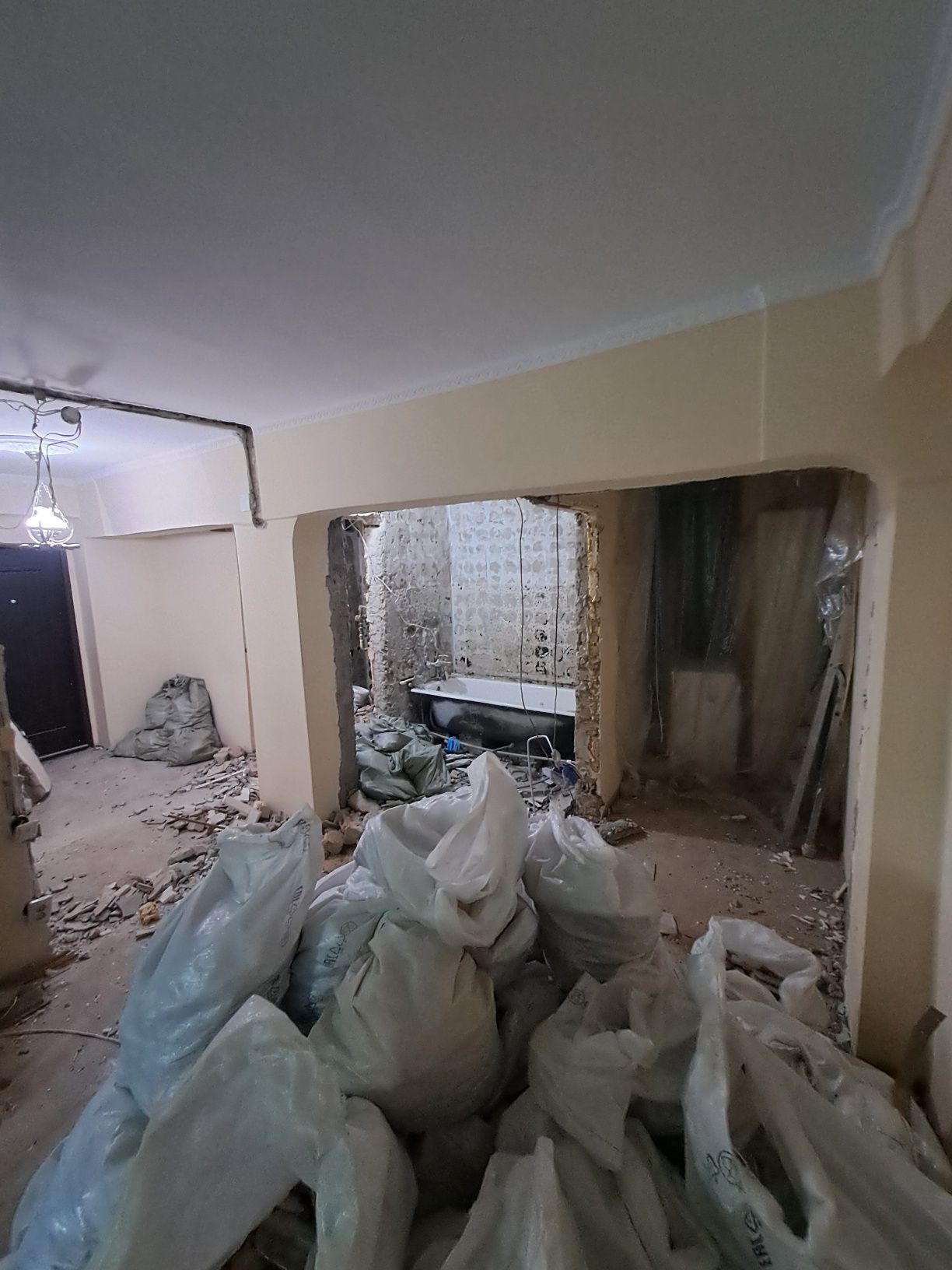 Демонтаж разрушаем всё бысто аккуратн и в сроко