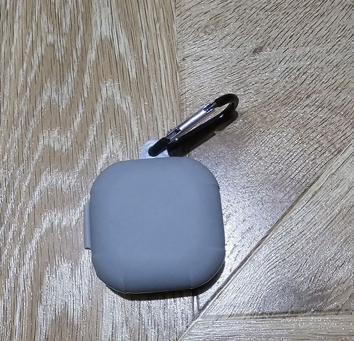 Продам наушники Samsung buds 2  белые
