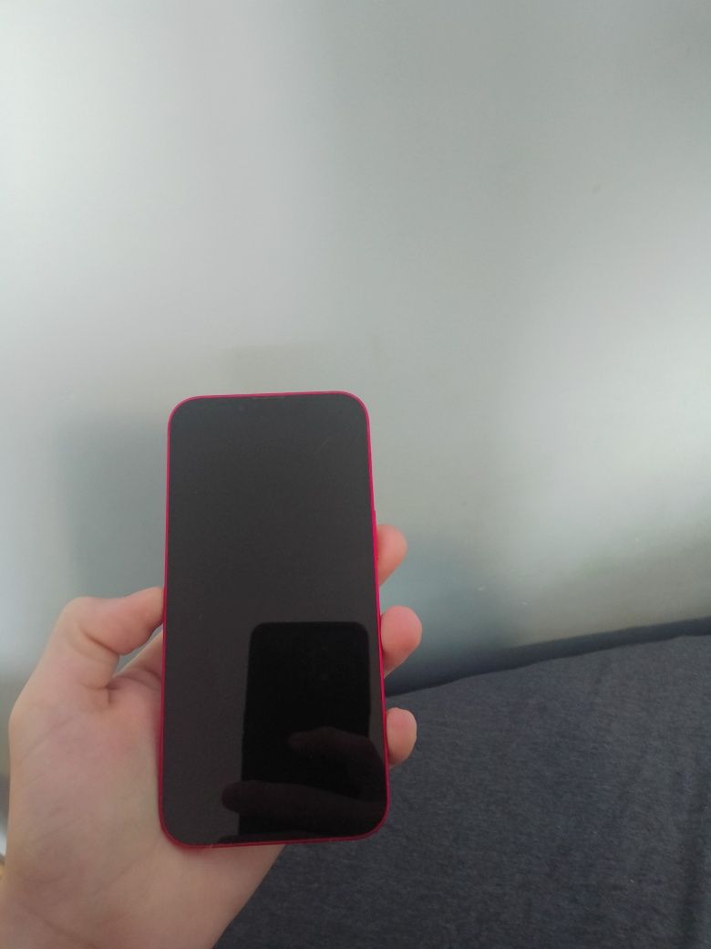 IPHONE 13 (product)Red 75% батерия 128 gb
