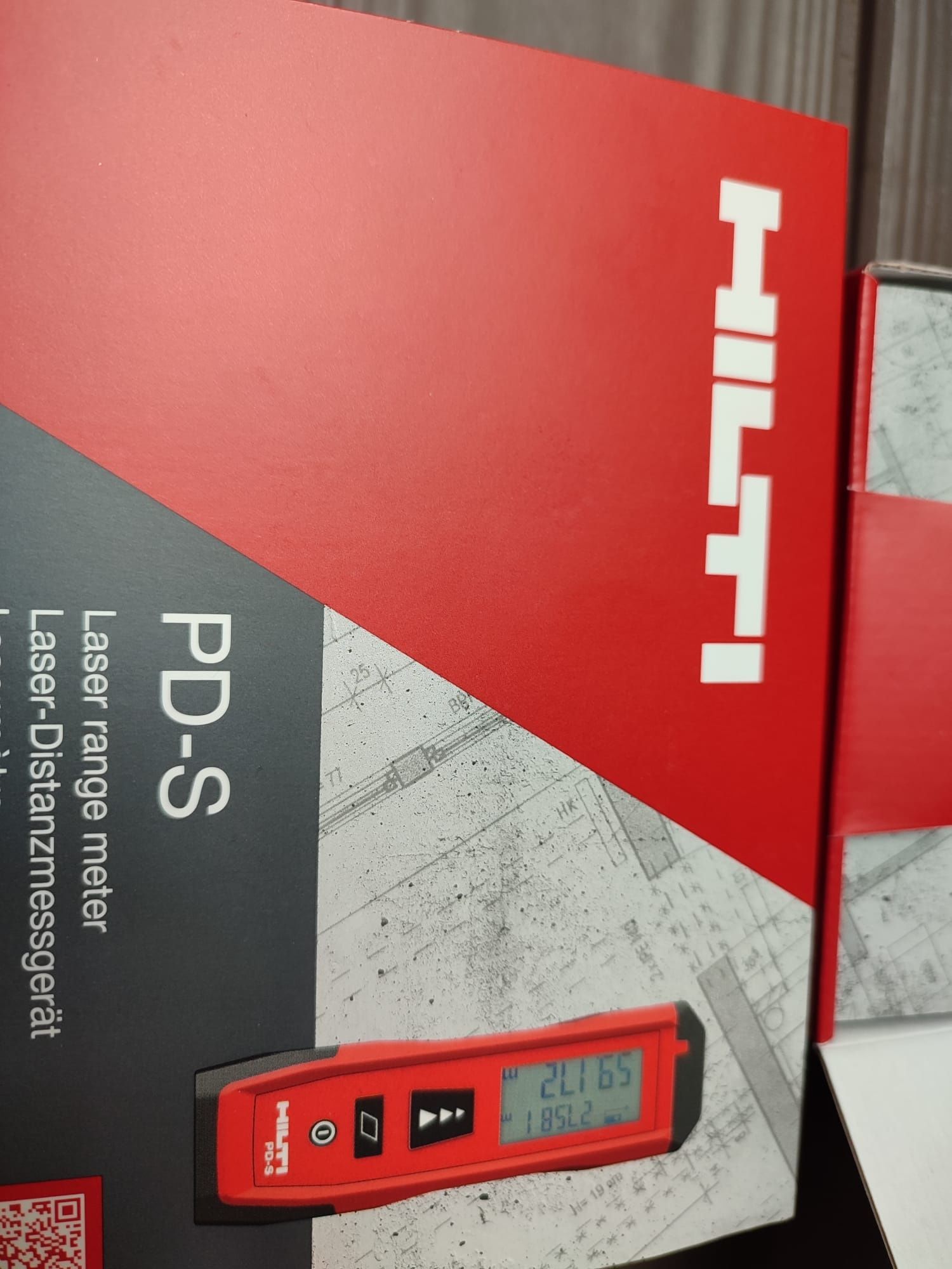 Hilti telemetru digital cu laser