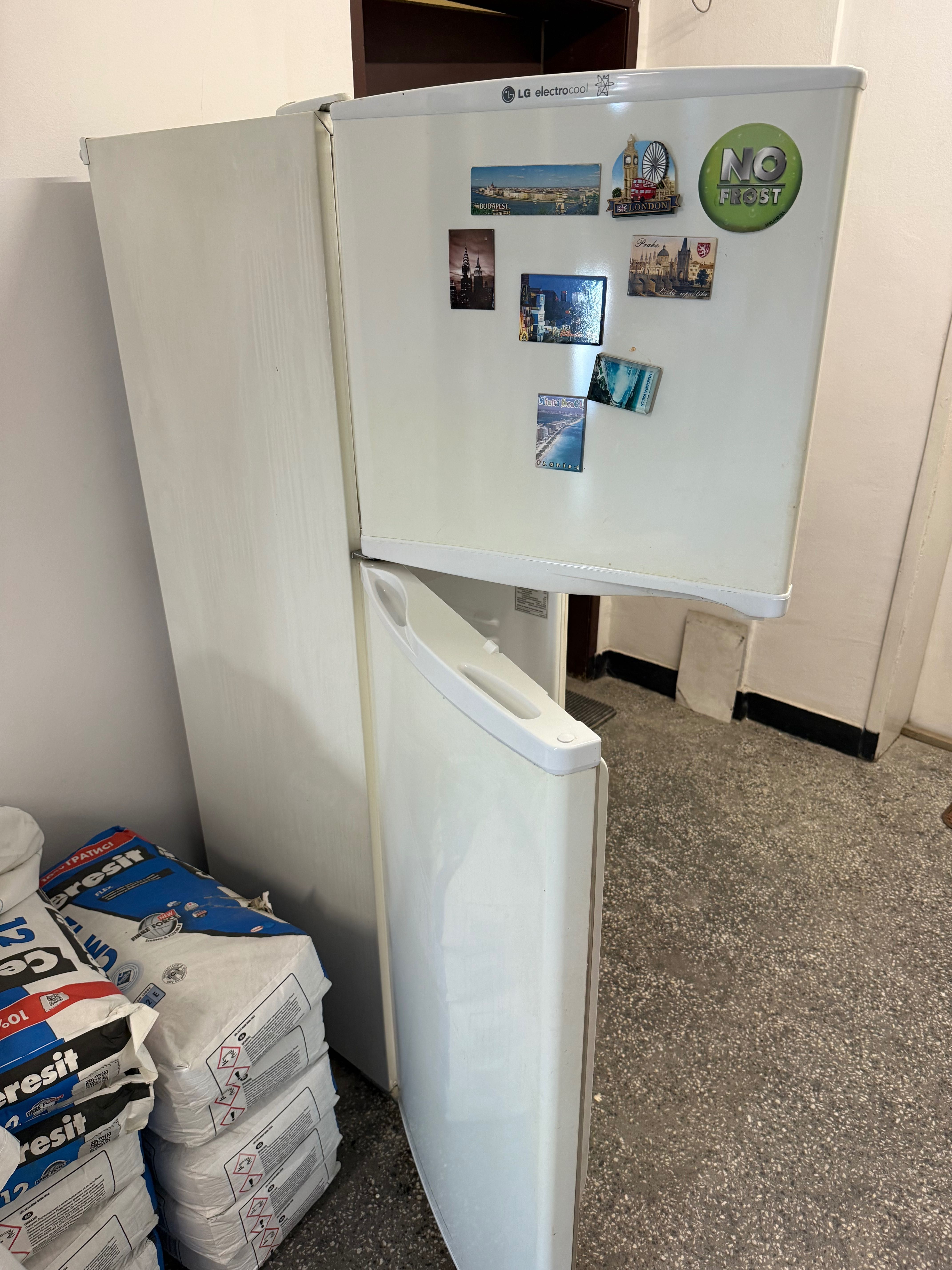 Хладилник LG No Frost