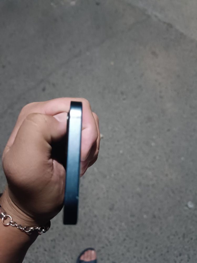 Iphone 12 L/LA Uzbekiston Toshkent