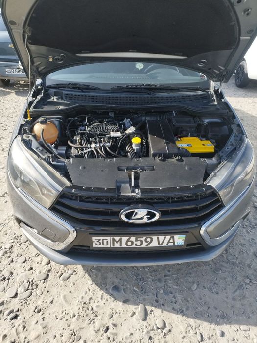 Lada Vesta 2017-yil