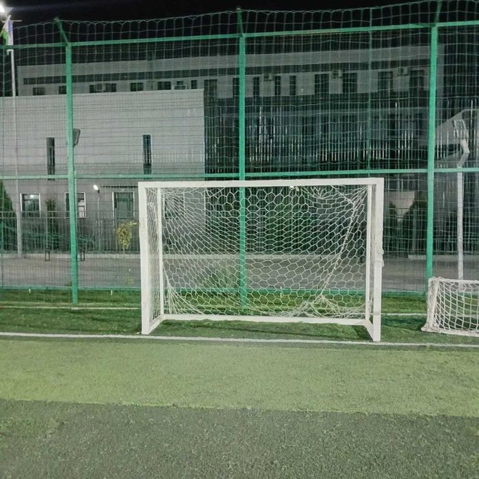 Футбольное поле в центре Ташкента