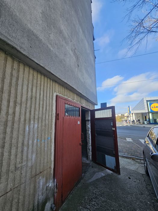 Vand Garaj pe Aleea Tudor Neculai