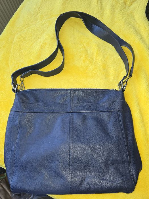 Дамска чанта Carpisa