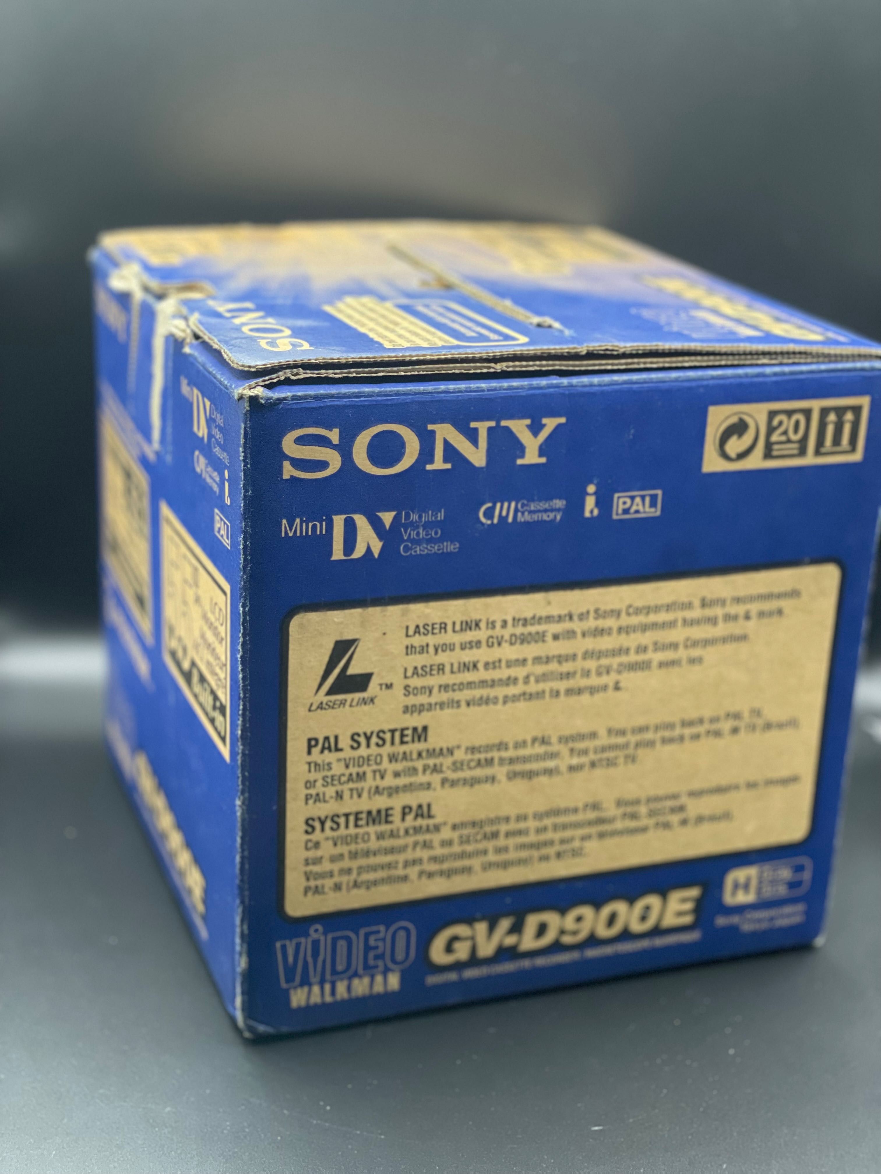Sony GV-D900E Portable Digital MiniDV Walkman Tape Player Editor