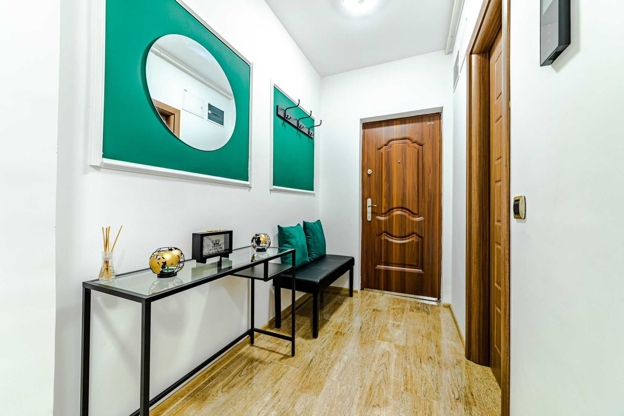 OFERTA: Apartament 2 camere LUX 80 m2 + parcare, ISARAN
