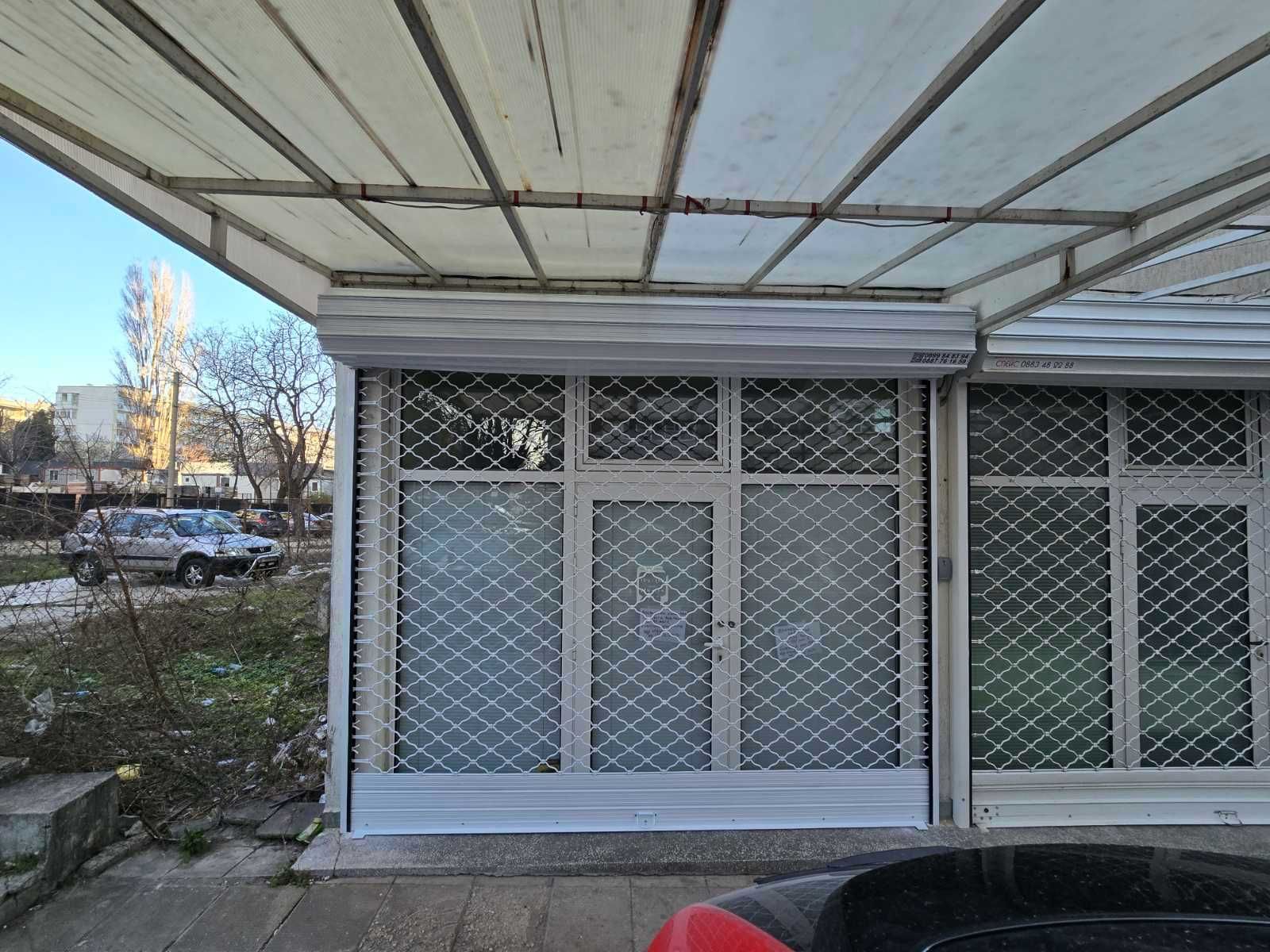 Автоматични ролетни гаражни врати