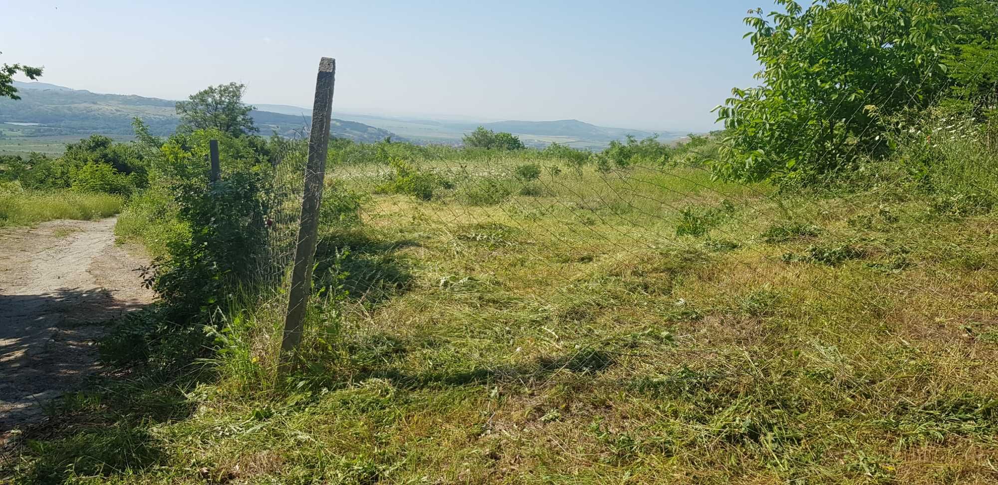 Парцел в Айтос вилна зона