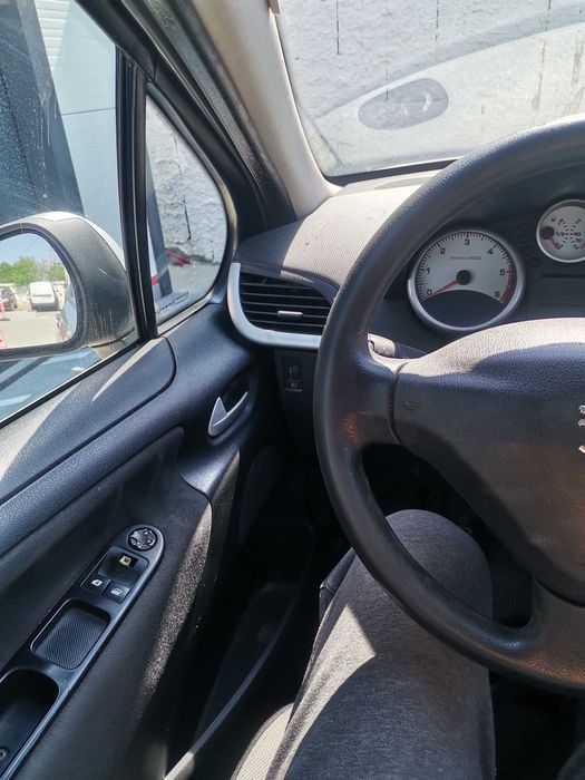 Peugeot 207,1.4hdi 2007, 2000euro