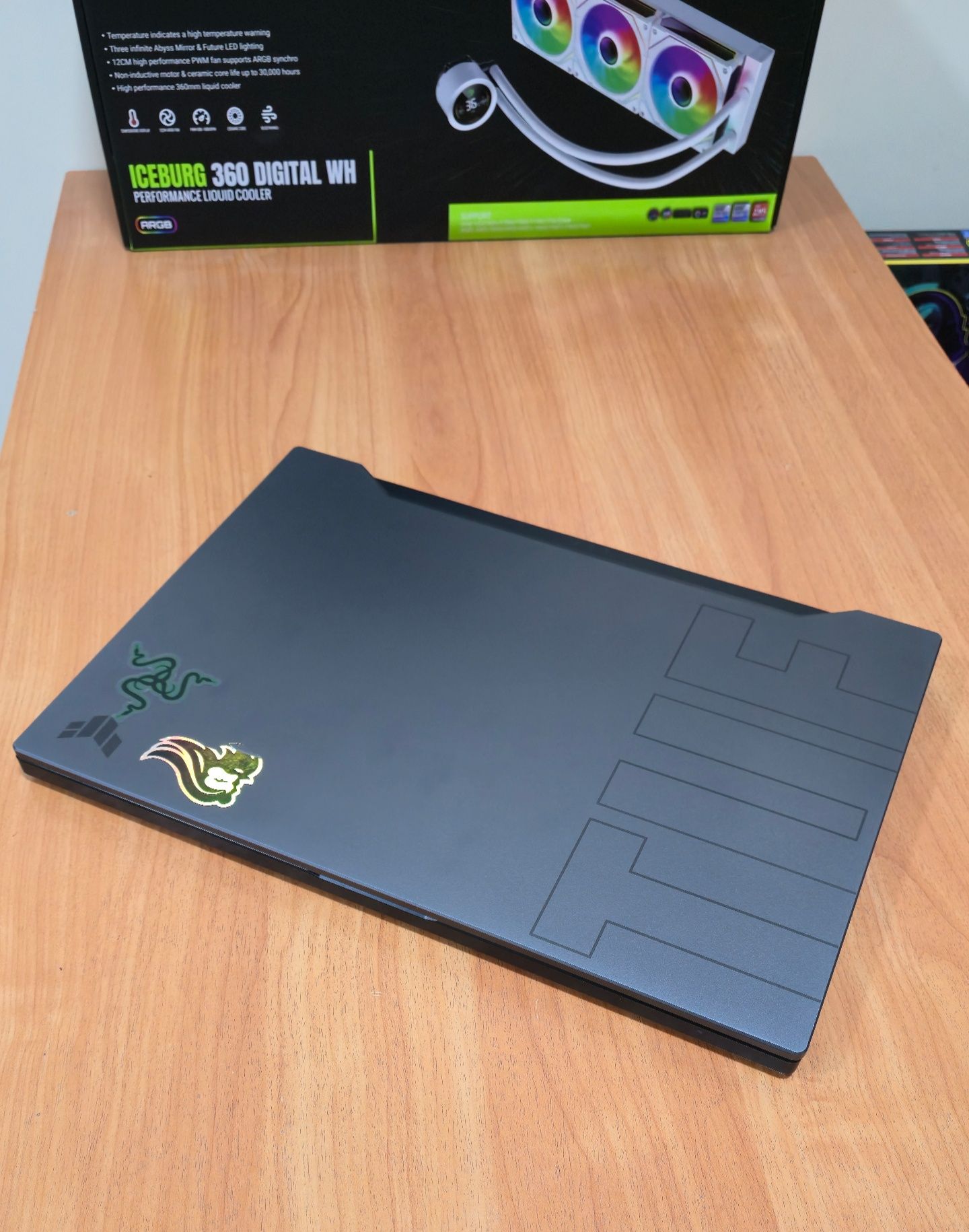 Мощный игровой ноутбук 
Asus TUF DASH F15