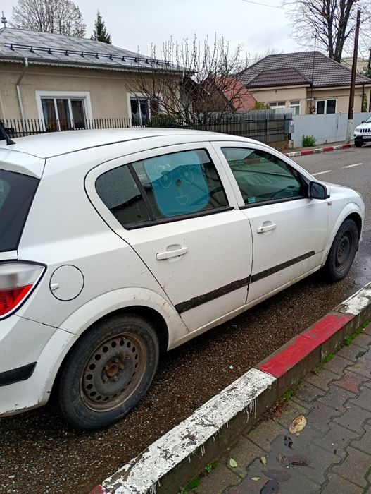 Vând Opel Astra h