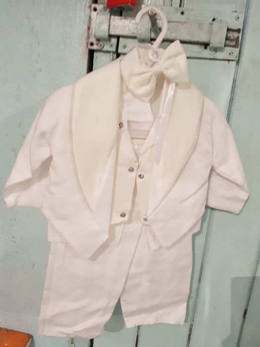 Costume de copii mici