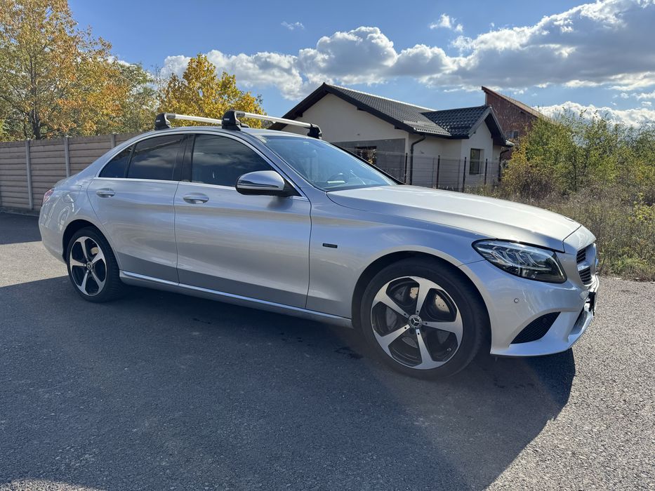 Mercedes c300e 2020 plug in hybrid 327cp