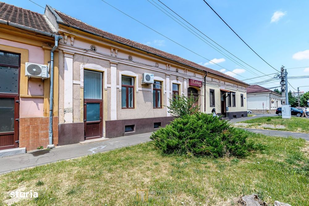 Apartament de vânzare la casă, 90 mp utili-Ultracentral Arad