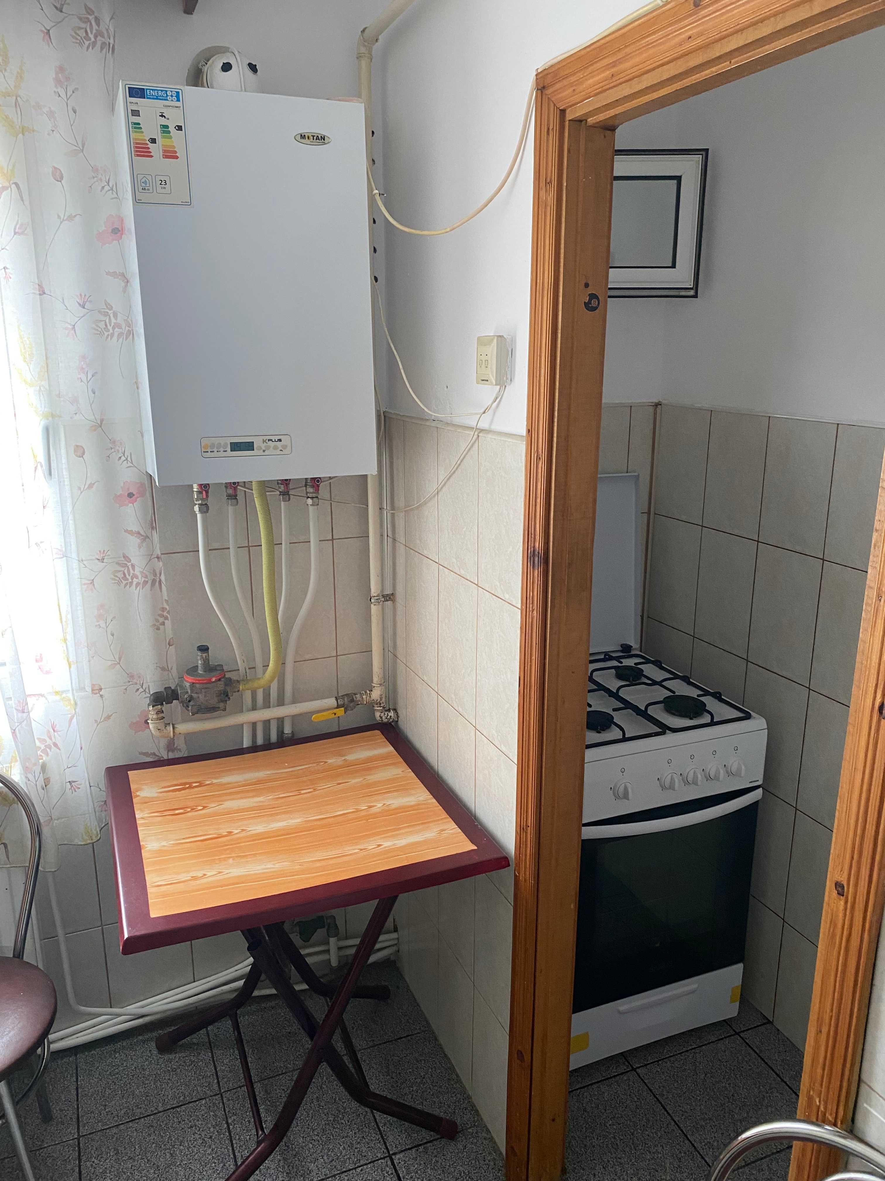 Vând apartament 2 camere