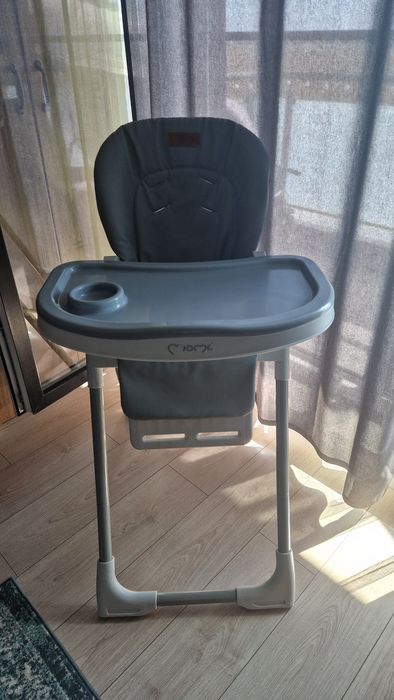Scaun masa Momi impecabil