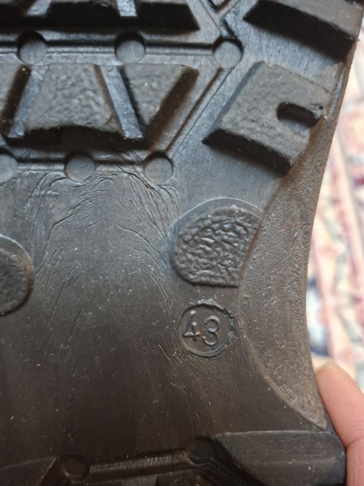 Боты,ботинки,дутыши,сапоги 43