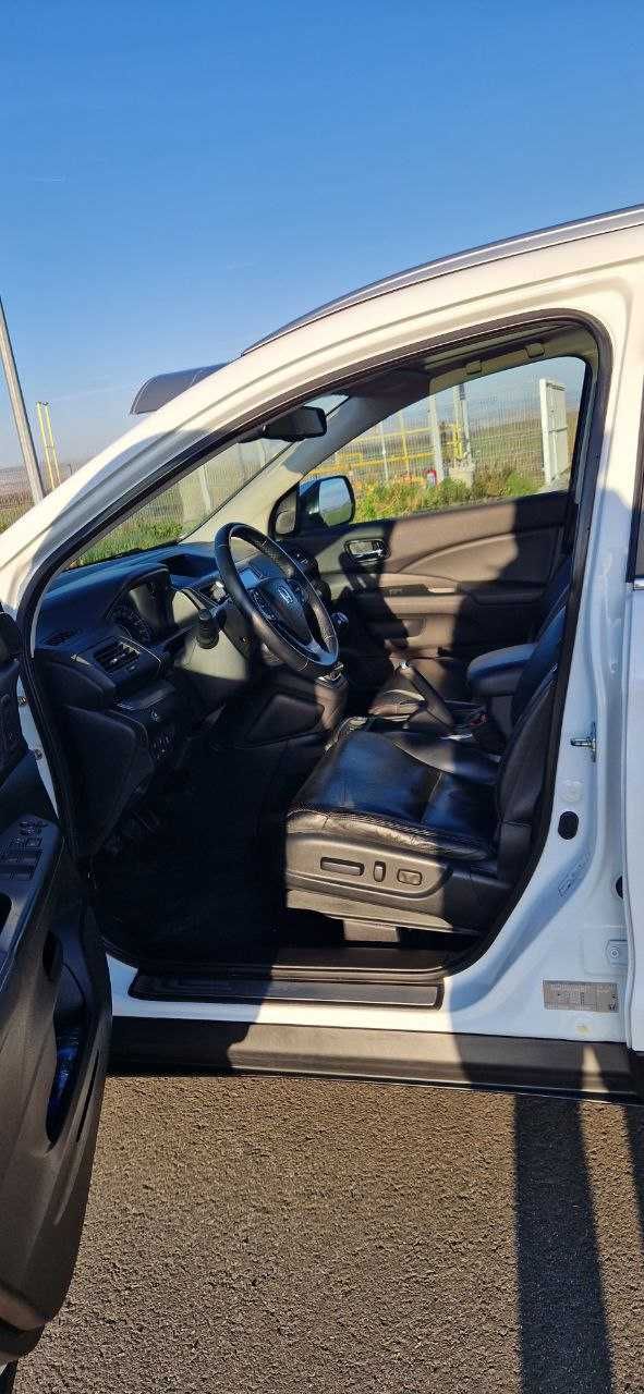 Honda Cr-v 1.6 i-DTEC - 2015 г. / 178 000 км.