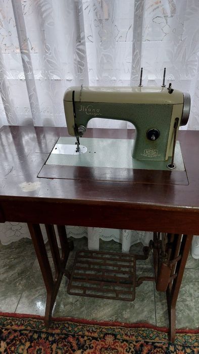Masina de cusut Ileana